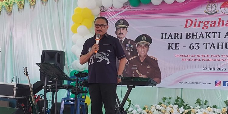 Berkunjung di Kantor Kajari Kotamobagu, Limi Suport Penegakan Hukum