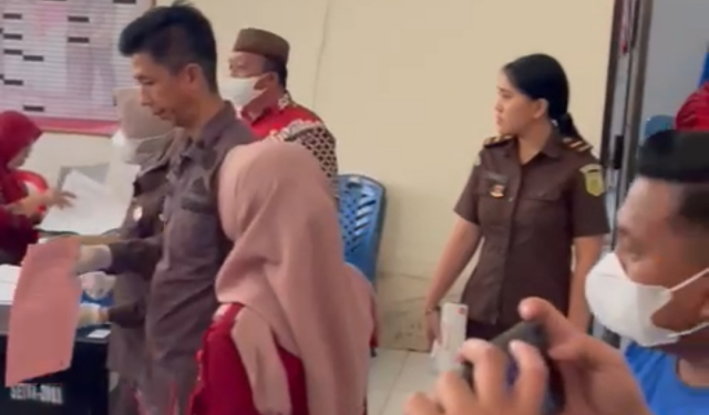 Rukman Korompot Tak Berkutik Ruangannya Digeledah