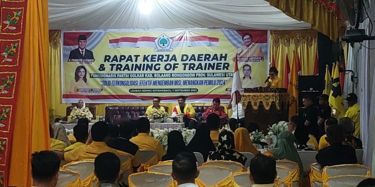 Ketua DPD Golkar Sulut Christiany Eugenia Paruntu Minta Kader Sosialisasi Prabowo Calon Presiden