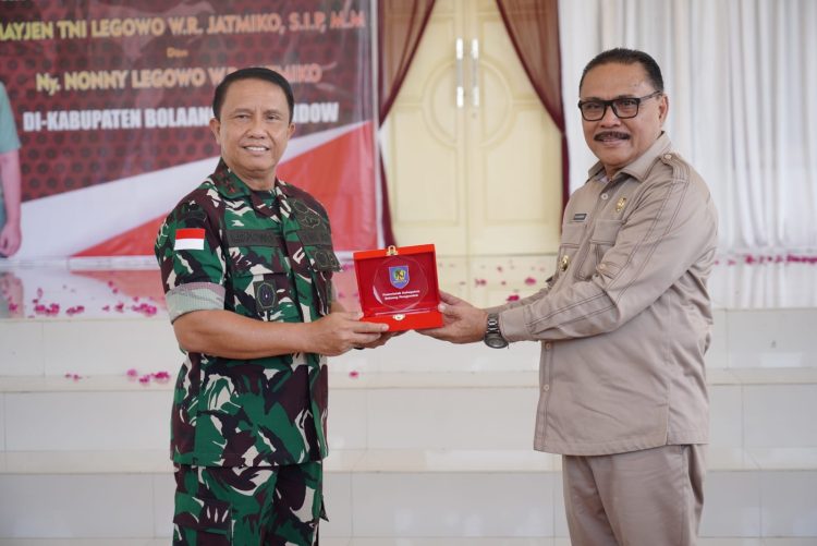 Pemkab Bolmong Sambut Kunjungan Kerja Pangdam XIII Merdeka dan Rombongan di Lolak
