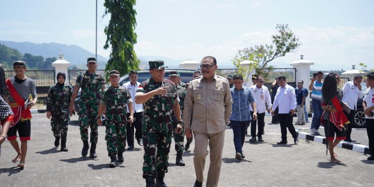 Pemkab Bolmong Sambut Kunjungan Kerja Pangdam XIII Merdeka dan Rombongan di Lolak