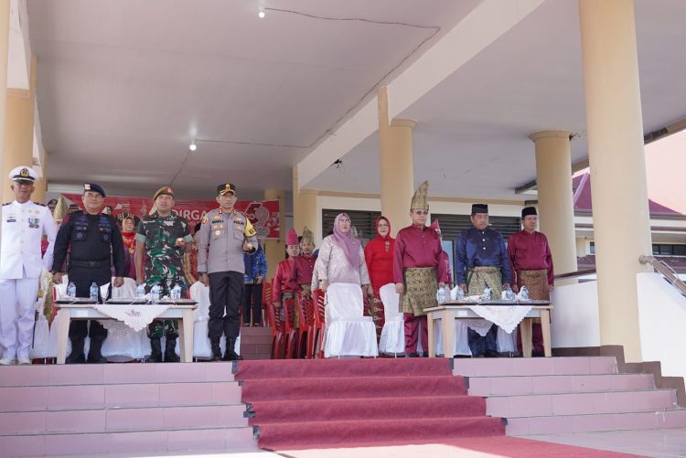 Pemkab Bolmong Menggelar Upacara Memperingati HUT Provinsi Sulut ke- 59