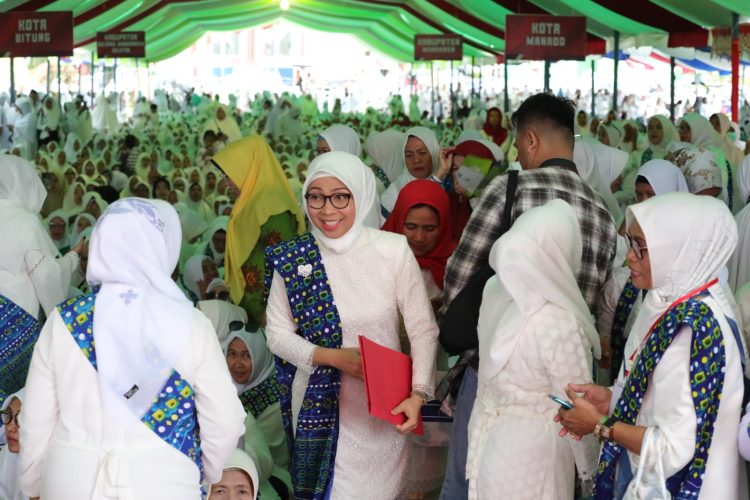 Yasti Soepredjo Mokoagow Resmi Dilantik Ketua PW BKMT Sulut