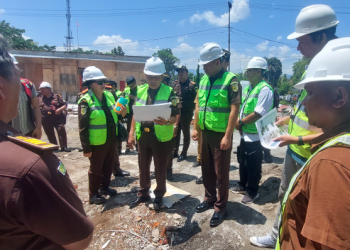 Kejati Sulut Andi Muhamad Taufik Tinjau Proyek Pembanguanan Kantor Kejari Kotamobagu 