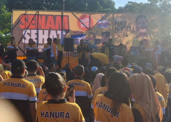 Senam Sehat, Panji Merdeka Putra Bagi-Bagi Door Prize Hingga Hadiah Umroh