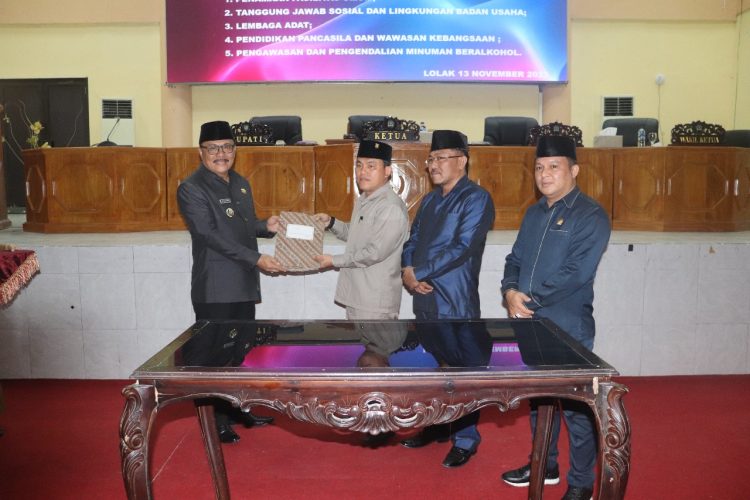 DPRD Bolmong Sahkan Lima Perda Inisiatif