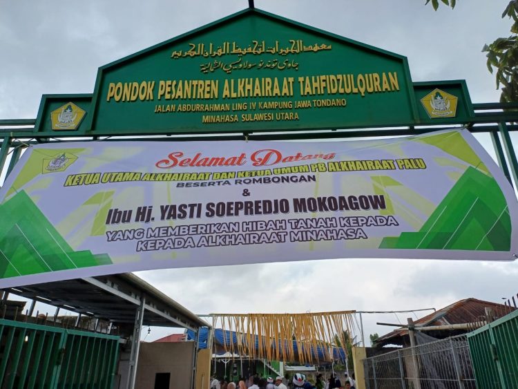 Yasti Soepredjo Mokoagow Wakafkan Tanah Untuk Pondok Pesantren Alkhairaat Tahfizlquran