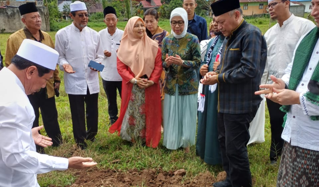 Yasti Soepredjo Mokoagow Wakafkan Tanah Untuk Pondok Pesantren Alkhairaat Tahfizlquran