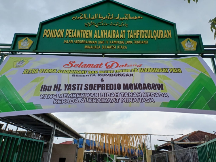 Yasti Soepredjo Mokoagow Wakafkan Tanah Untuk Pondok Pesantren Alkhairaat Tahfizlquran