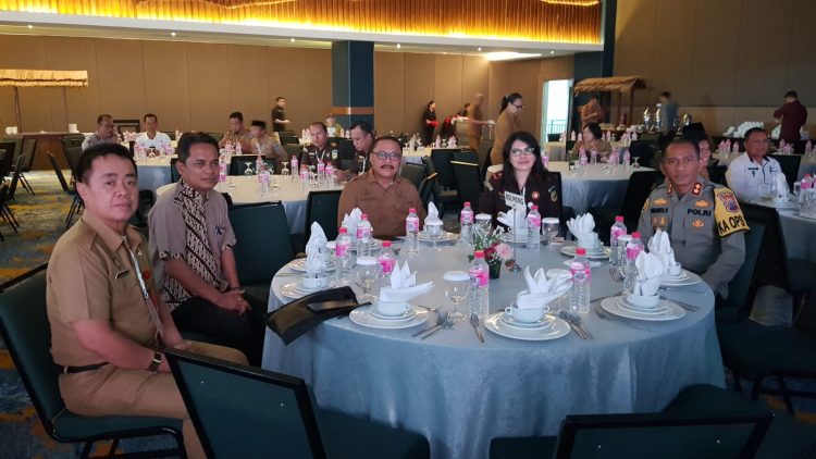 Kaban Kesbangpol Bolmong Dampingi Pj Bupati Hadiri Deklarasi Netralitas TNI Polri dan ASN