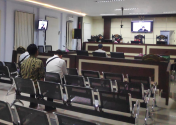 Kasus Pencemaran Nama Baik Donny Sumolang Cs  Dituntut 1 Tahun Penjara