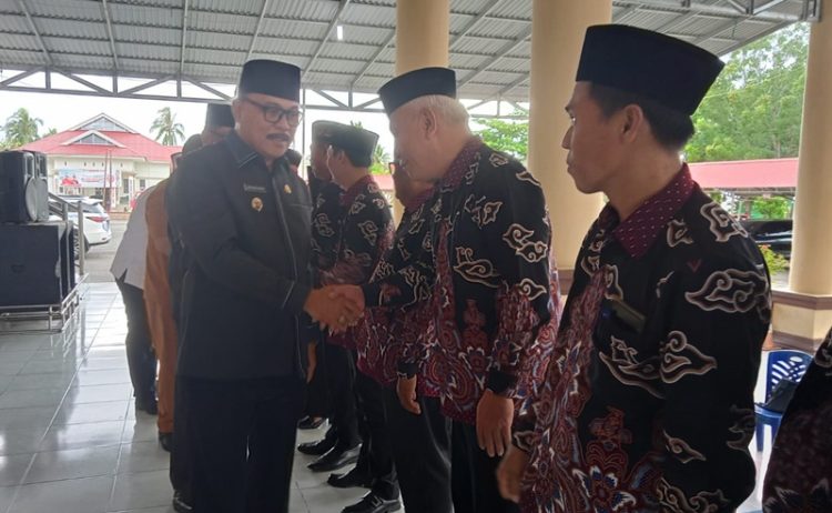Pj Bupati Bolmong Limi Mokodompit Lantik Pengurus FKUB Periode 2024-2029