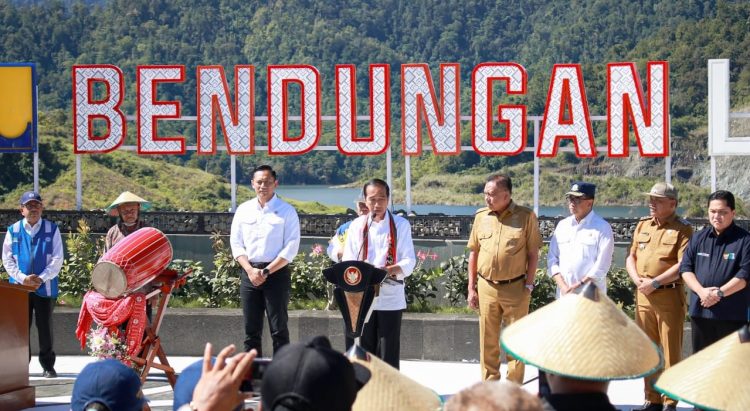 Didampingi Gubernur dan Pj Bupati, Presiden Jokowi Resmikan Bendungan Lolak