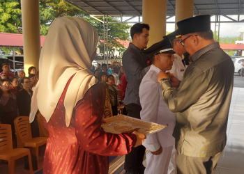 Pj Bupati Limi Mokodompit Lantik Tiga Camat, Kepala Puskesmas dan Kepsek. Berikut Nama-Namanya