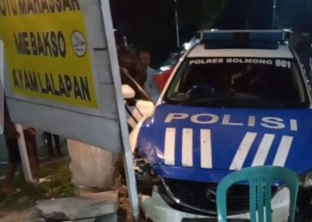 Diduga Lalai, Mobil Patroli Milik Satlantas Polres Bolmong Menabrak Pagar