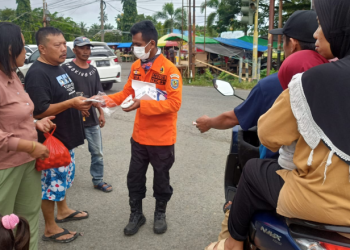 Abu Vulkanik Gunung Ruang Mulai Sampai ke Kabupaten Bolmong. Warga Diimbau Gunakan Masker Saat Keluar Rumah