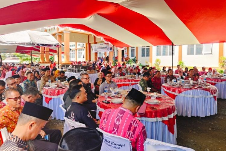 Dinas Pendidikan Bolmong Menggelar Halal Bi Halal Perkuat Silahturahmi