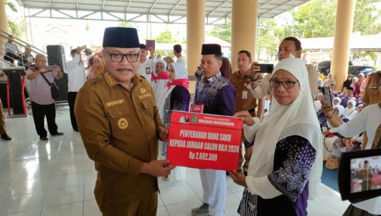 Lepas 78 Jamaah Calon Haji Pj Bupati Limi Mokodompit Titip Doa