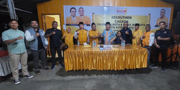 DPC Partai Hanura Kotamobagu Terima 12 Formulir Pendaftaran Calon Walikota