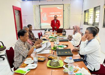 Limi Mokodompit Berhasil Raih Gelar Doktor