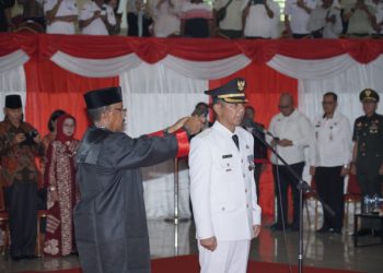 Kisah Pj Bupati Jusnan Calamento Mokoginta Pernah Viral di Dalam Pesawat Citilink