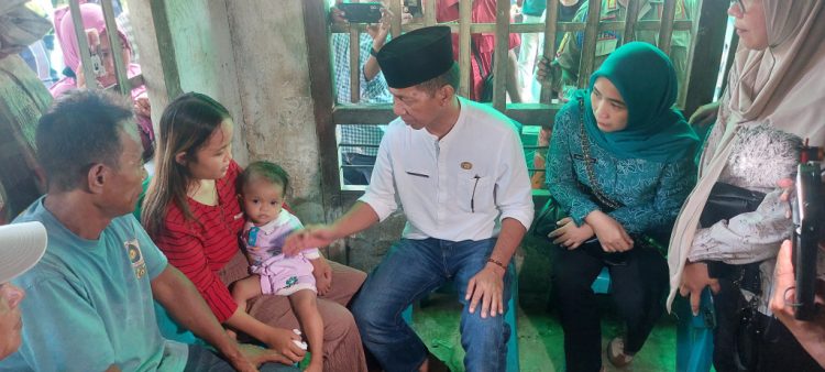 Pj Bupati Bolmong Jusnan Calamento Mokoginta Periksa Langsung Kondisi Kesehatan Bocah Viral