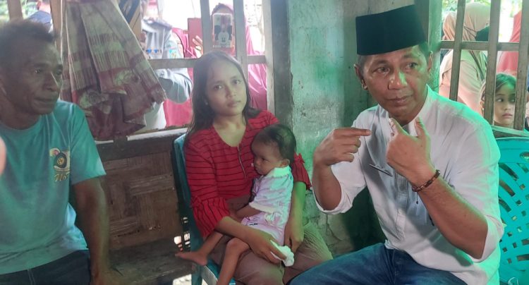Pj Bupati Bolmong Jusnan Calamento Mokoginta Periksa Langsung Kondisi Kesehatan Bocah Viral
