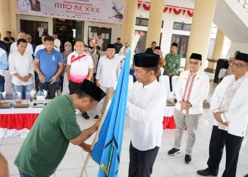 Pj Bupati Bolmong Lepas Khafila MTQ ke XXX Tingkat Provinsi