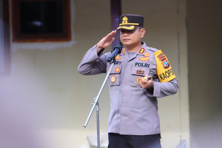 AKBP Dasveri Abdi Bungkam Soal Puluhan Drum Sianida