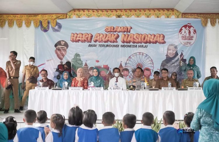 Pemkab Bolmong Peringati Hari Anak Nasional Dirangkaikan Penyerahan KIA