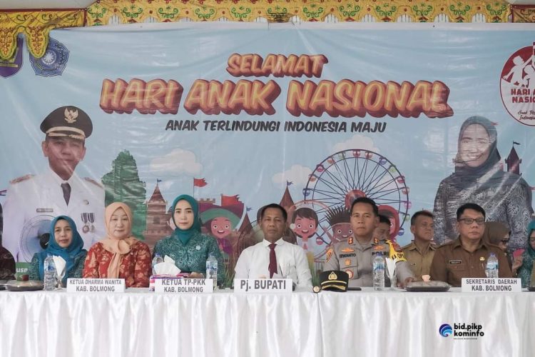 Pemkab Bolmong Peringati Hari Anak Nasional Dirangkaikan Penyerahan KIA