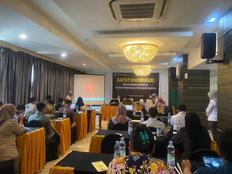 KPU Bolmong Rakor Bersama Terkait Data Pemilih Perbatasan