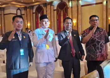 Pj Bupati Bolmong Hadiri Penyerahan Duplikat Bendera Merah Putih