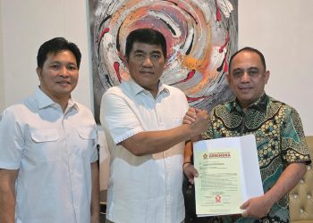 Maju di Pilkada Bolmong, Pasangan Yusra-Donny Resmi Dapat SK Gerindra