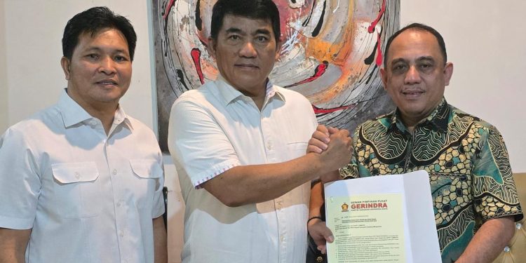 Maju di Pilkada Bolmong, Pasangan Yusra-Donny Resmi Dapat SK Gerindra