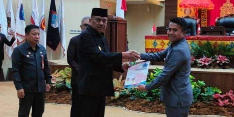 Tahlis Gallang Ditunjuk Plt Asisten II Pemprov Sulut