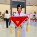 Siswi SMA Neger 2 Kotamobagu Jadi Pembawa Baki Bendera Upacara HUT Ke-79 Tingkat Provinsi Sulut