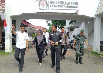 Kapolda Sulut Sambangi Kantor KPU Kotamobagu