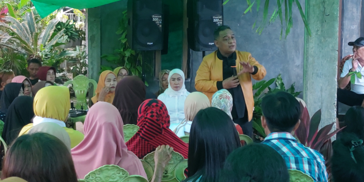 STA  dan BRANI Silahturahmi dengan Ratusan Ibu-ibu di Kopandakan