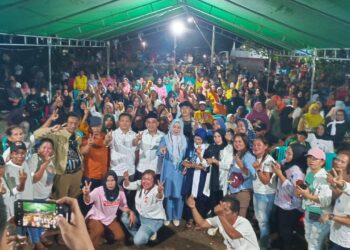 Lagu Oke Gass Sambut Pasangan Yusra – Dony di Lokasi Kampanye