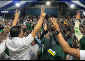 Di Luar Dugaan, Paslon Yusra – Dony Disambut Ribuan Warga di Desa Passi Dua