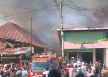 Kebakaran Hebat Terjadi di Kotamobagu, Satu Orang Meninggal Delapan Rumah Ludes
