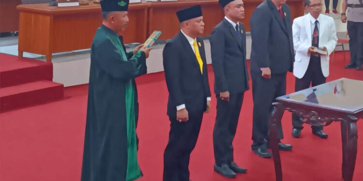 Sah, Tonny Tumbelaka Ketua DPRD Bolmong