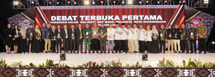 Debat Kandidat Perdana Pilkada Kotamobagu Sukses