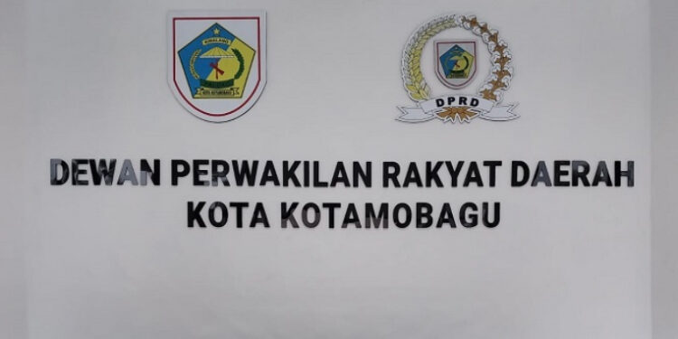 Pembagian AKD di DPRD Kotamobagu Memanas. Fraksi Hanura Menarik Diri