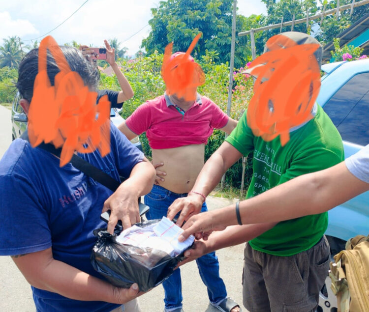 Aparat Kepolisian Tangkap Uang Serangan Milik Salah Satu Paslon