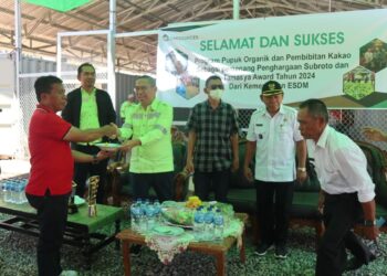 PT JRBM Sukses Bina Petani Kakao Hingga Raih Penghargaan