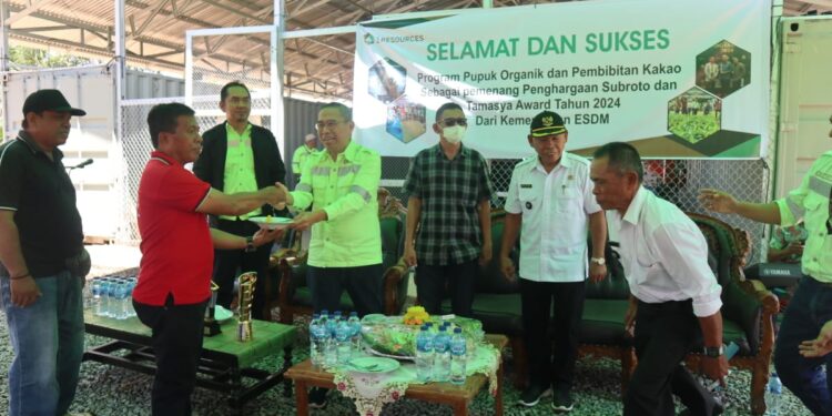 PT JRBM Sukses Bina Petani Kakao Hingga Raih Penghargaan