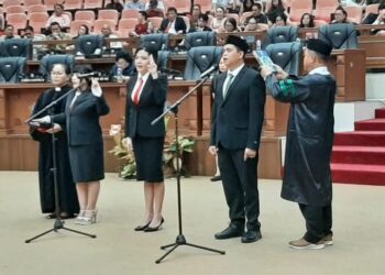 Muliadi Paputungan Resmi Dilantik Anggota DPRD Sulut