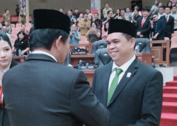 Muliadi Paputungan Resmi Bertugas di Komisi I DPRD Sulut